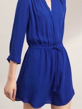 Aritzia Babaton Bennett Cobalt Blue V-Neck Tie-Waist 100% Silk Small Dress LS